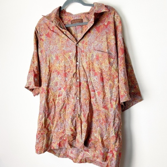 TORI RICHARD HONOLULU • Men’s Tropical Hawaiian Short Sleeve Button Down Shirt - Picture 3 of 5